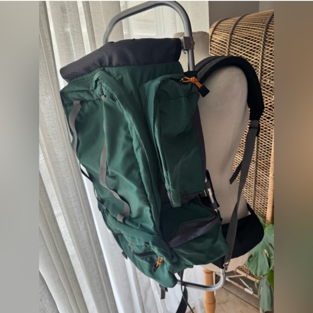 Jansport Green and Black Backpack Frame